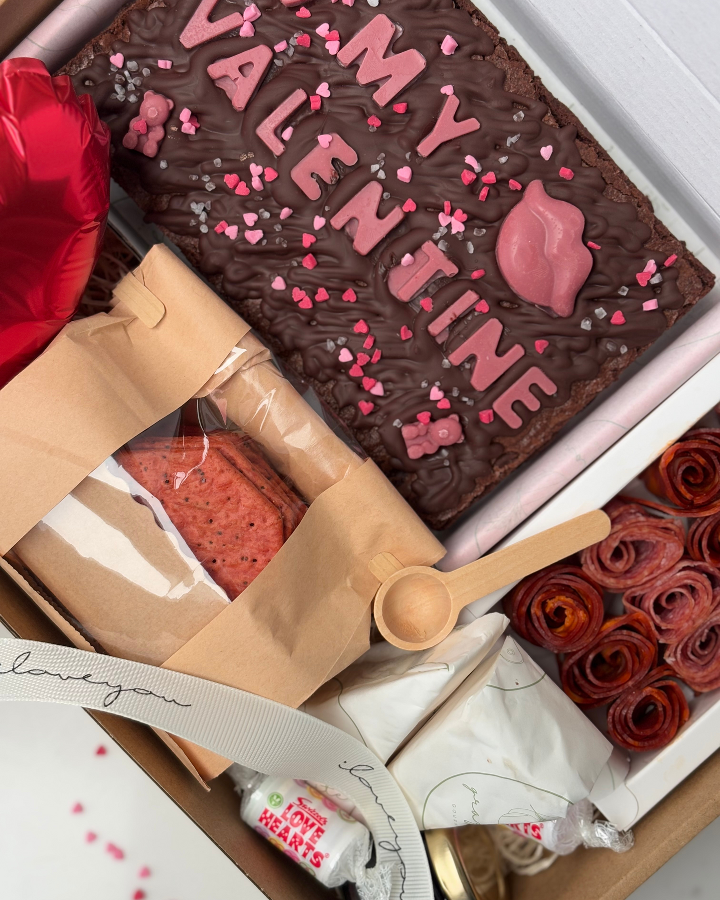 The Ultimate Valentine’s Day Personalised Brownie Slab & Edible Blooms Gift Box